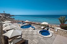 Reef Oasis Beach Resort