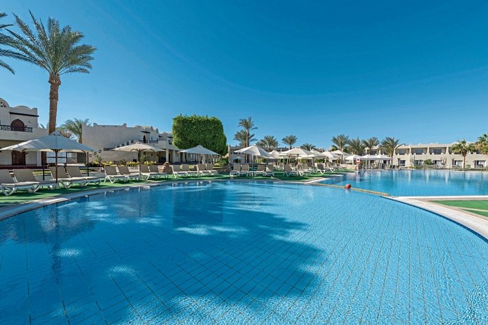 Reef Oasis Beach Resort
