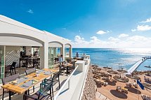 Reef Oasis Beach Resort