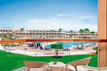 Pickalbatros Royal Moderna Resort - Sharm El Sheikh - Beispiel Balkon Doppelzimmer Standard Poolblick (Zimmercodierungen DGP & DCP)