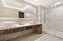 Pickalbatros Royal Moderna Resort - Sharm El Sheikh - Beispiel Bad Familienzimmer Standard (Zimmercodierung FG1)