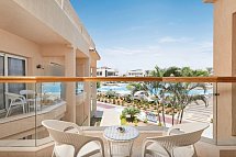 Pickalbatros Royal Moderna Resort - Sharm El Sheikh - Wohnbeispiel Juniorsuite Poolblick (Zimmercodierung J1P)