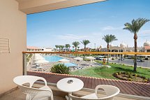 Pickalbatros Aqua Blu Resort - Sharm El Sheikh - Beispiel Balkon Doppelzimmer Standard Poolblick (Zimmercodierungen DGP & DCP)