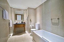 Swissôtel Sharm El Sheikh All Inclusive Collection - Beispiel Bad Doppelzimmer Deluxe/Familienzimmer Aqua (Zimmercodierungen DD4, DC1 & FB1)
