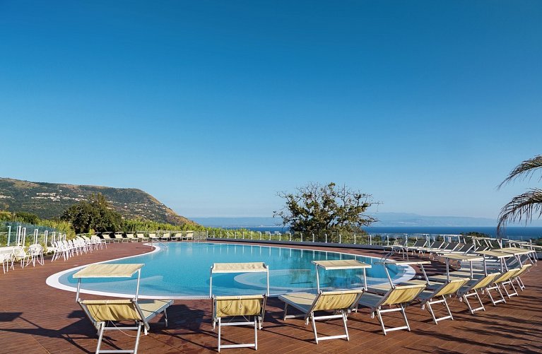 Luzia Agriresort