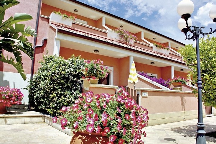 Salice Club Resort
