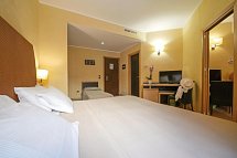 BV Airone Resort - Wohnbeispiel Doppelzimmer Typ A (Zimmercodierung DB1)