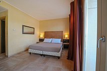 BV Airone Resort - Wohnbeispiel Doppelzimmer Typ C (Zimmercodierung DB3)