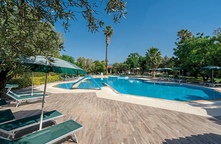 Villaggio Borgo Degli Ulivi