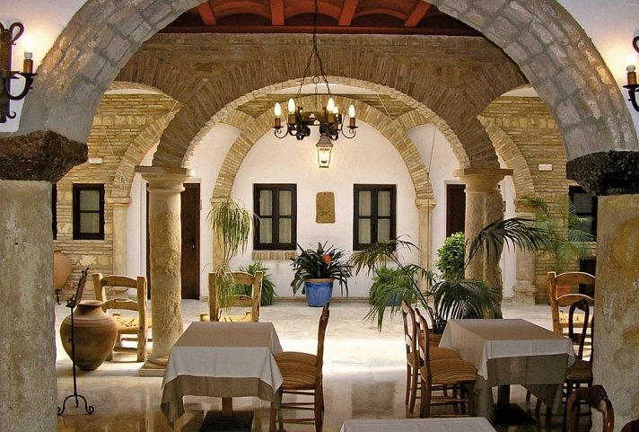 Hacienda Posada de Vallina