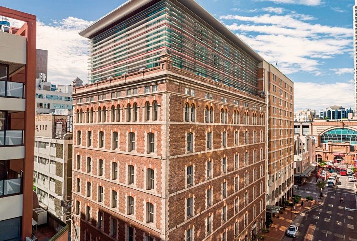 Furama Darling Harbour