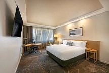 PARKROYAL Darling Harbour - Wohnbeispiel Deluxe Room (Zimmercodierung UD1)