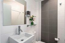 Park Regis City Centre - Beispiel Bad Standard Room (Zimmercodierung UG1)