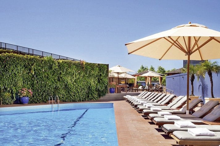Four Seasons Hotel Sydney