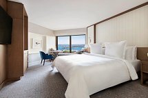 Four Seasons Hotel Sydney - Wohnbeispiel Deluxe Partial Harbour Room (Zimmercodierung UD2)