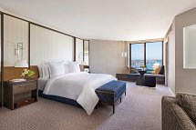 Four Seasons Hotel Sydney - Premier Opera Room (Zimmercodierung UM1)