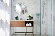 Crowne Plaza Sydney Darling Harbour - Beispiel Bad (Zimmercodierungen UG1, UG2, UM1 & UM2)
