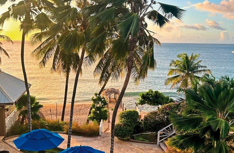Tropikist Beach Hotel & Resort