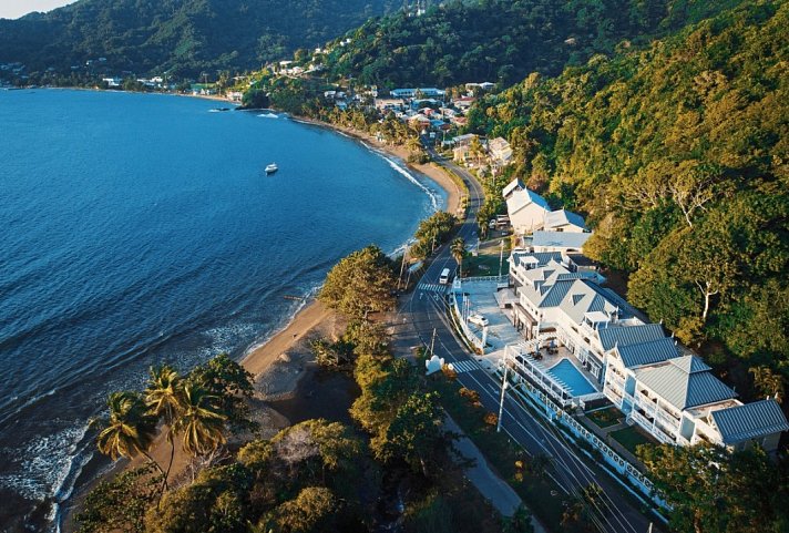 Manta Lodge and Dive Centre