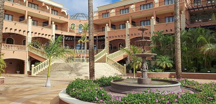 1881 Tenerife Madrigueras Golf Hotel