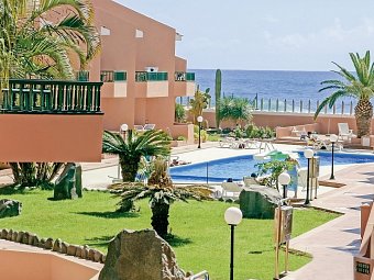 Tres Palmeras