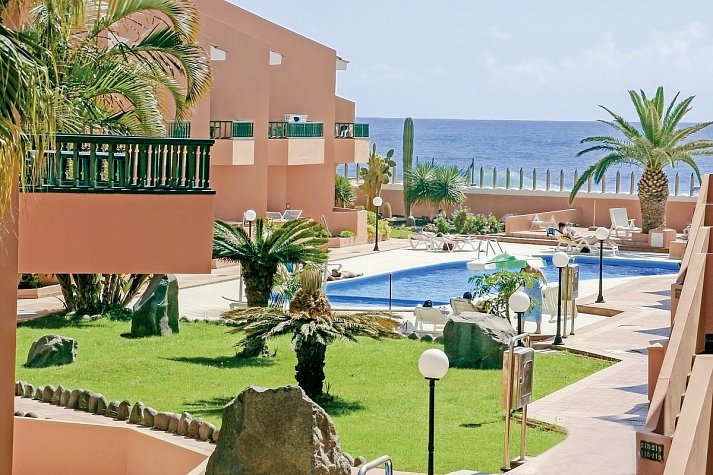 Tres Palmeras