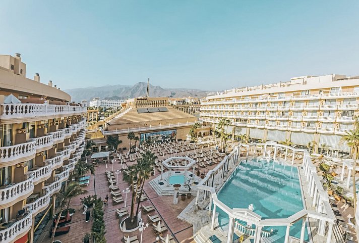 Cleopatra Palace