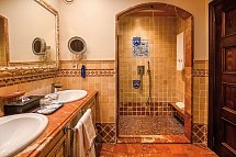 Europe Villa Cortés - Wohnbeispiel Doppelzimmer Standard (Zimmercodierung DG1)