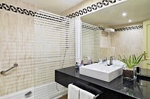 H10 Conquistador - Wohnbeispiel Juniorsuite seitl. Meerblick (Zimmercodierung JBN)