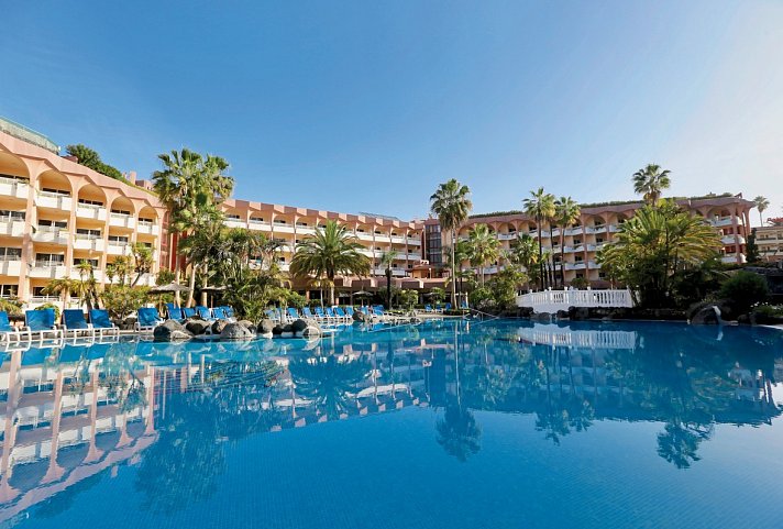 Puerto Palace