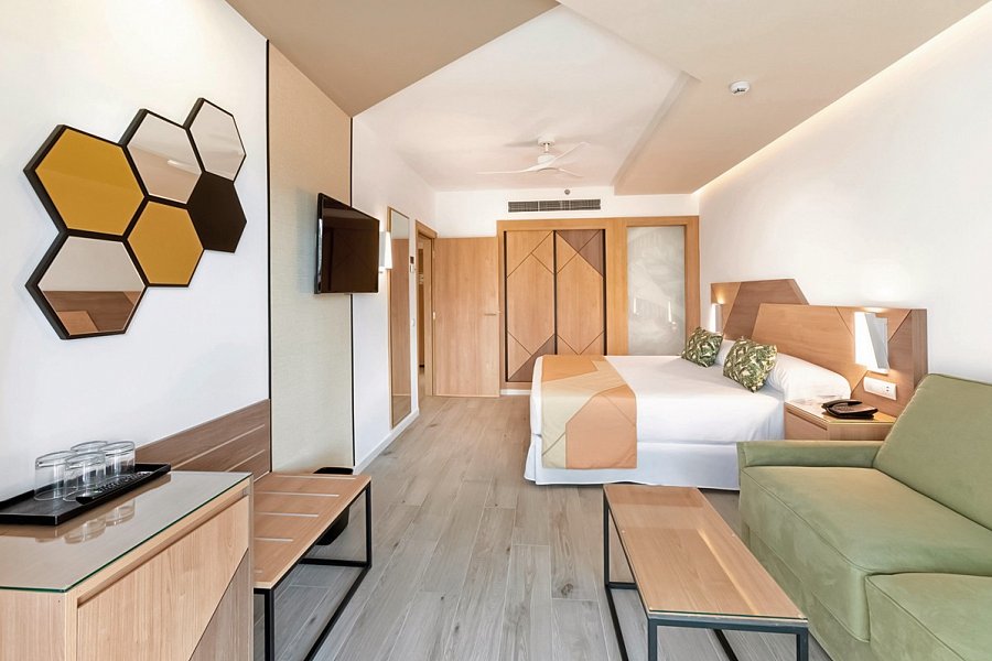 Riu Buenavista - Wohnbeispiel Familienzimmer 2 Schlafzimmer (Zimmercodierung FX2)