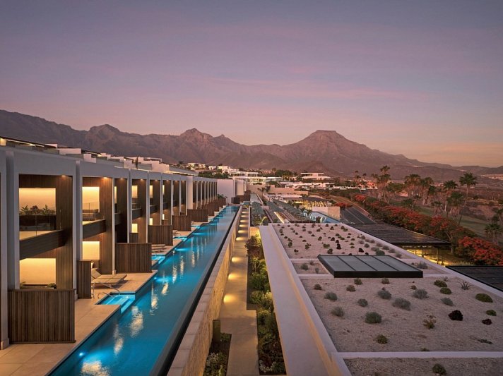 Royal Hideaway Corales Villas