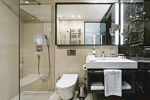 Hotel Katamare - Wohnbeispiel Doppelzimmer Standard Bergblick (Zimmercodierung DGB)