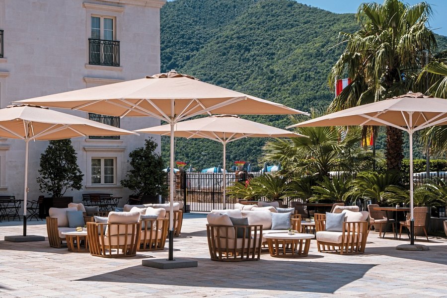 Heritage Grand Perast
