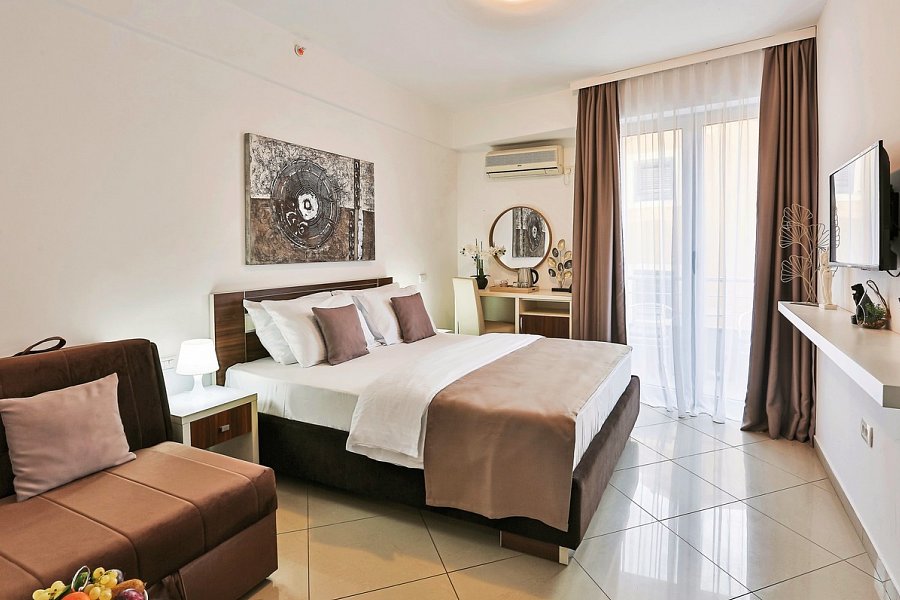 Hotel La Mer - Wohnbeispiel Triple Room (Zimmercodierung DB2)