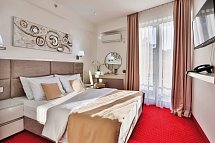 Hotel La Mer - Wohnbeispiel Double Room Sea View (Zimmercodierung DBM)