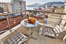 Hotel La Mer - Wohnbeispiel Double Room Sea View (Zimmercodierung DBM)