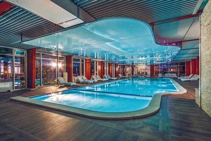 Carine Hotel Delfin