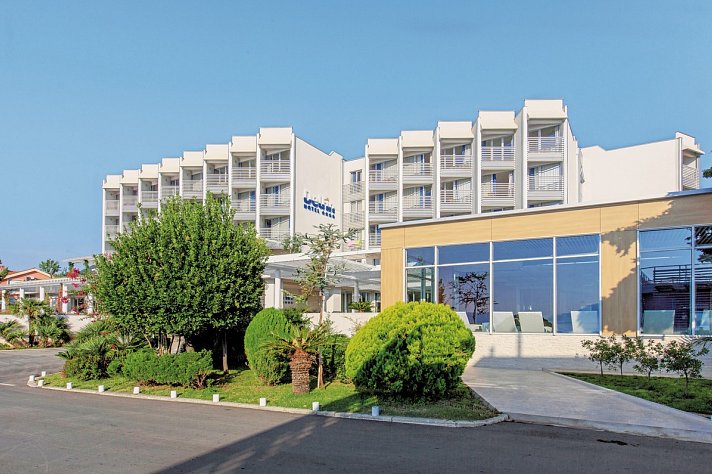 Carine Hotel Delfin