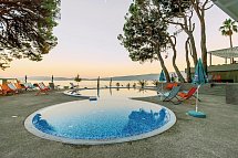 Carine Hotel Park
