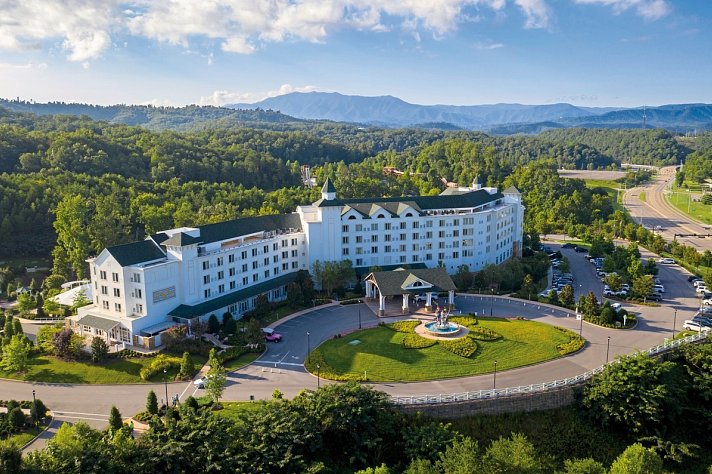 Dollywood's DreamMore Resort & Spa