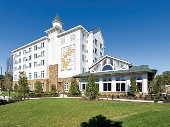 Dollywood's DreamMore Resort & Spa