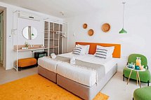 ibis Styles Golden Sands Roomer Hotel