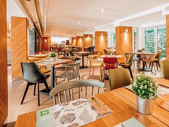 ibis Styles Golden Sands Roomer Hotel