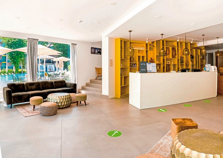 ibis Styles Golden Sands Roomer Hotel
