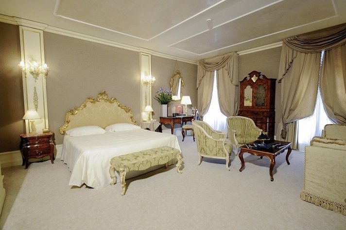 Ca'Sagredo Hotel