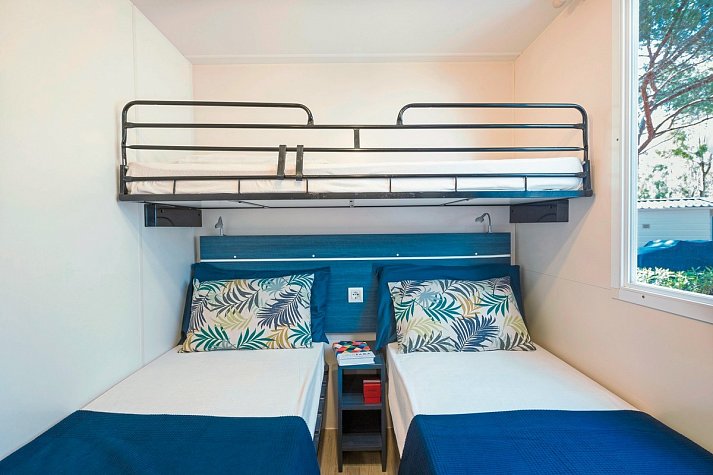 Baia Holiday Cavallino - Wohnbeispiel Mobilheim Blu Romantic (Zimmercodierung CB4)