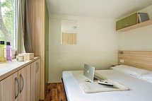 Camping Sabbiadoro - Wohnbeispiel Mobilheim 5 Mod F Plus MH5 1-6 P. (Zimmercodierung CB5)