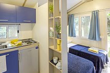 Camping Sabbiadoro - Wohnbeispiel Mobilheim 6 Mod H MH6 1-2 P. (Zimmercodierung CB4)