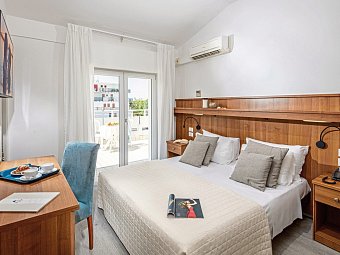 Pigalle - Wohnbeispiel Doppelzimmer Standard Relax (Zimmercodierung DG1)
